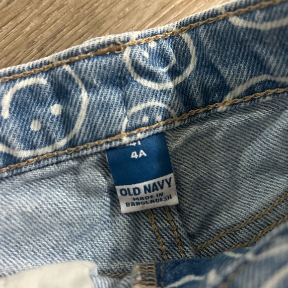 🌻 2 for $15 🌻 Toddler Denim Shorts 4T - Picture 2 of 3